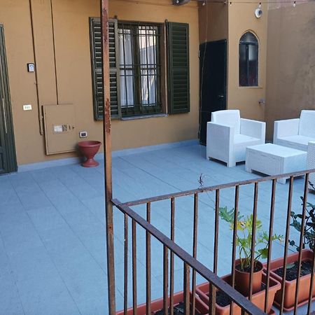 Apartament La Corte Di Emily Ap. 1 Mediolan Zewnętrze zdjęcie