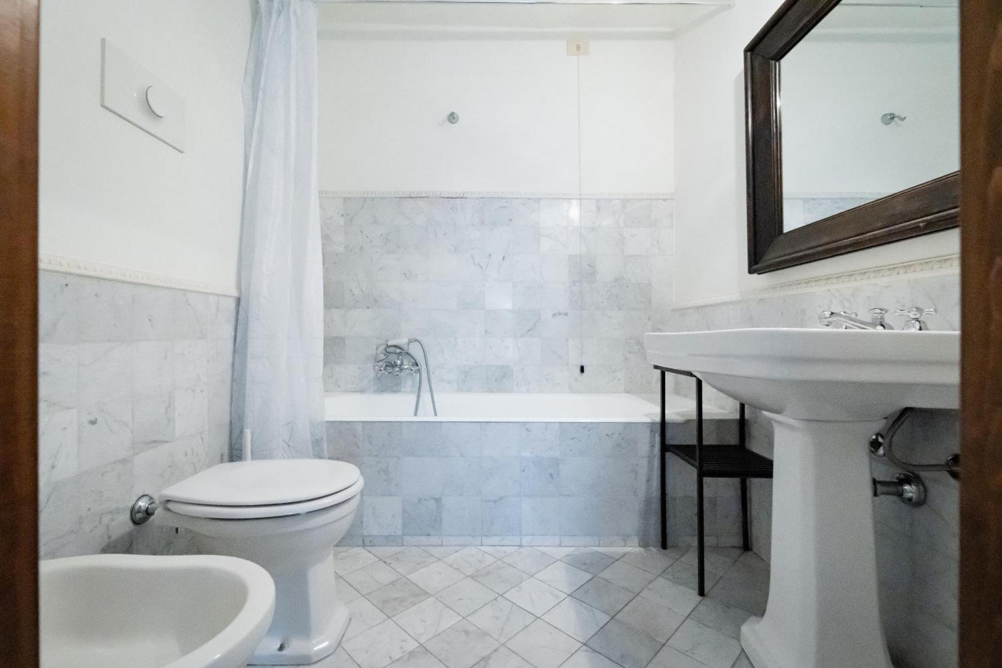 Apartament La Corte Di Emily Ap. 1 Mediolan Zewnętrze zdjęcie